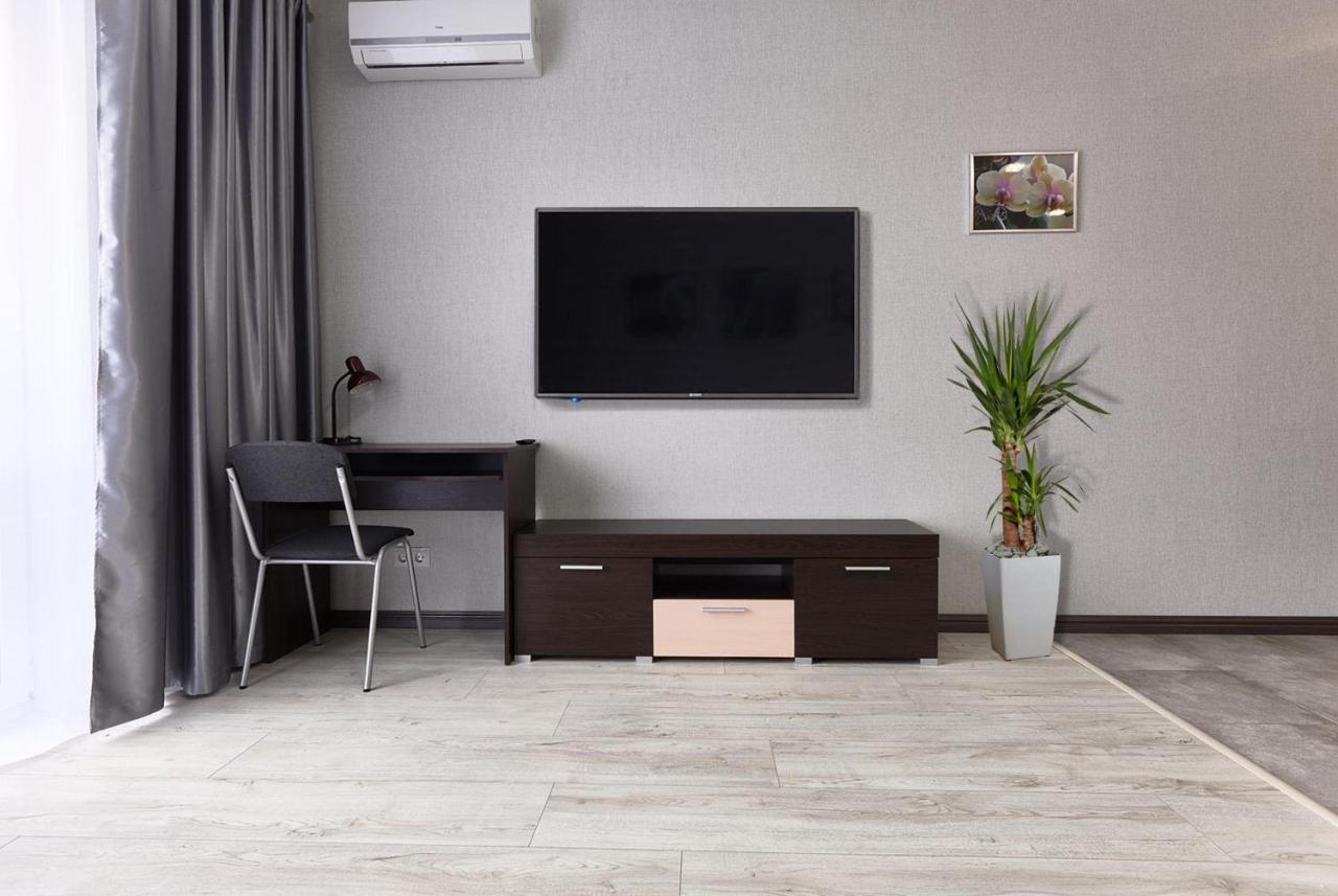 Perfect Apartments M Polytech, Ohmatdet, Parking كييف المظهر الخارجي الصورة
