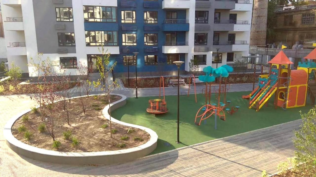 Perfect Apartments M Polytech, Ohmatdet, Parking كييف المظهر الخارجي الصورة